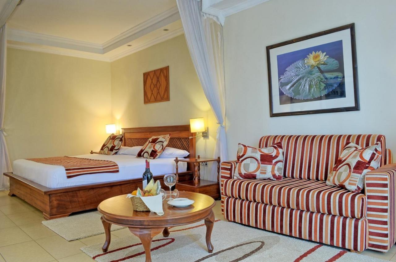 Sovereign Hotel Kisumu Esterno foto